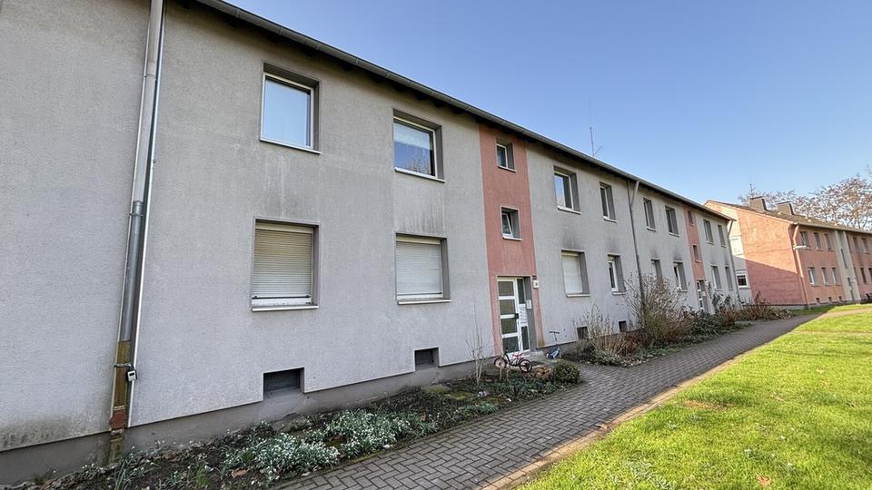 Etagenwohnung Dinslaken Lohberg - 3.5 Zimmer, 53 m&sup2;, 456&euro; | Angebot:25845061