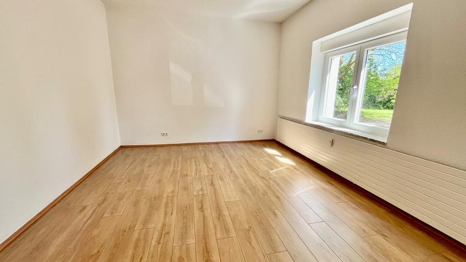 Erdgeschoßwohnung Bochum Bochum-Mitte - 2.5 Zimmer, 70 m&sup2;, 590&euro; | Angebot:26339141