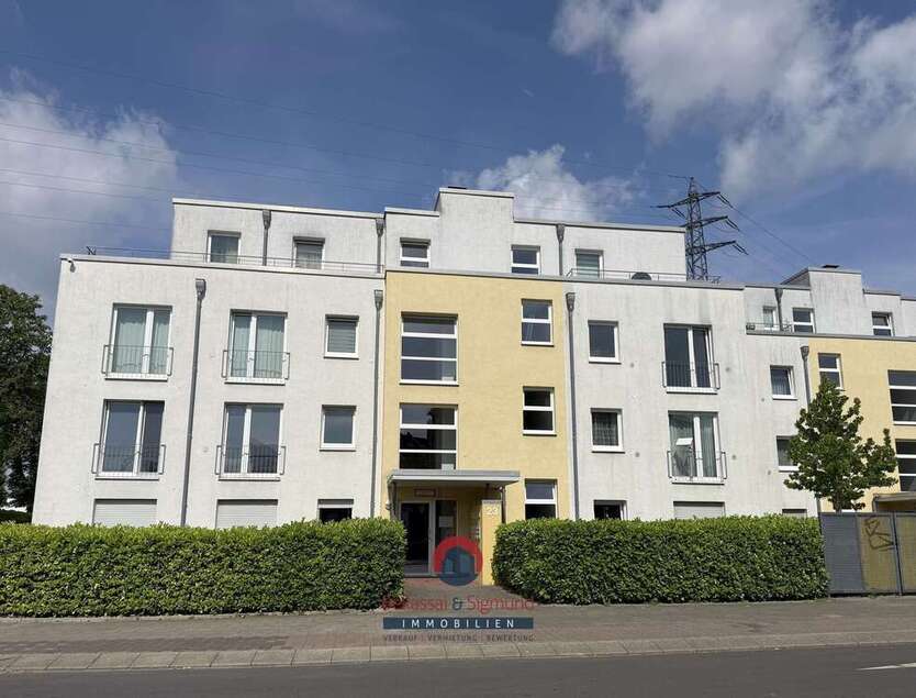 Wohnung zum Mieten in Düsseldorf 960 € 83 m²