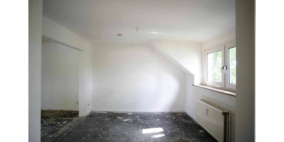 ERSTBEZUG nach Sanierung + Einzug ab 01.03.2026 möglich! 2 zimmer