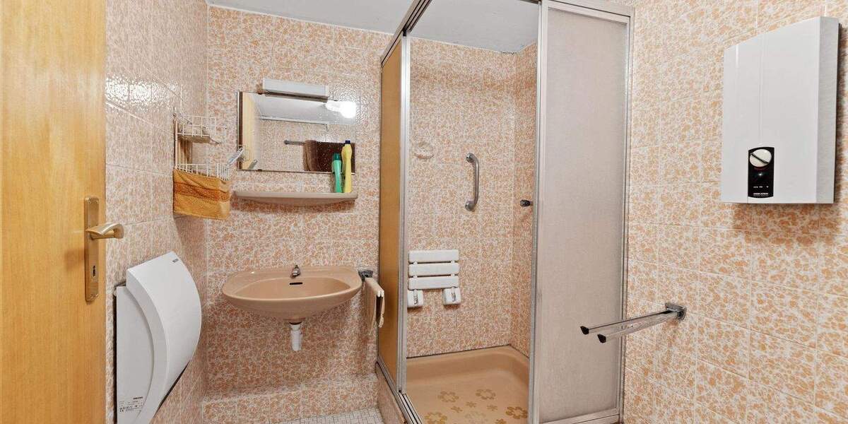 Mehrfamilienhaus, Wohnhaus Erkrath Hochdahl - 1 Zimmer, 232 m&sup2;, 650.000&euro; | Angebot:25686095