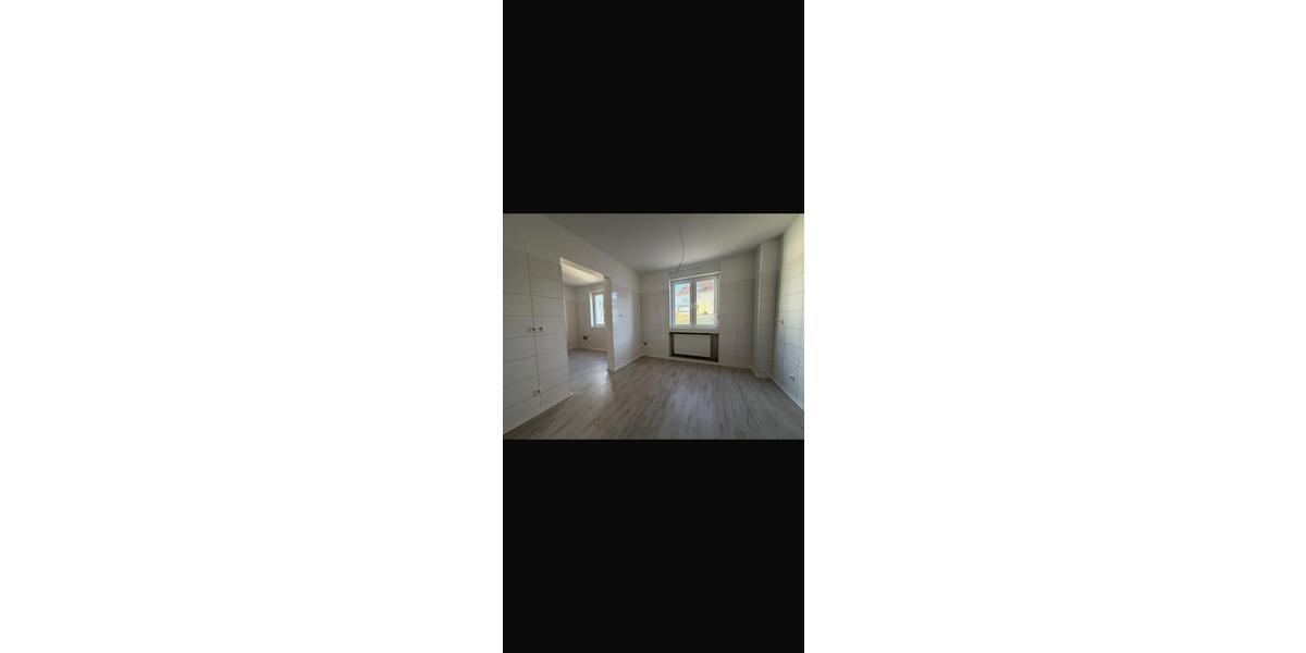 140 m² vielseitige Gewerbefläche im EG – neu renoviert (Bottrop) zimmer