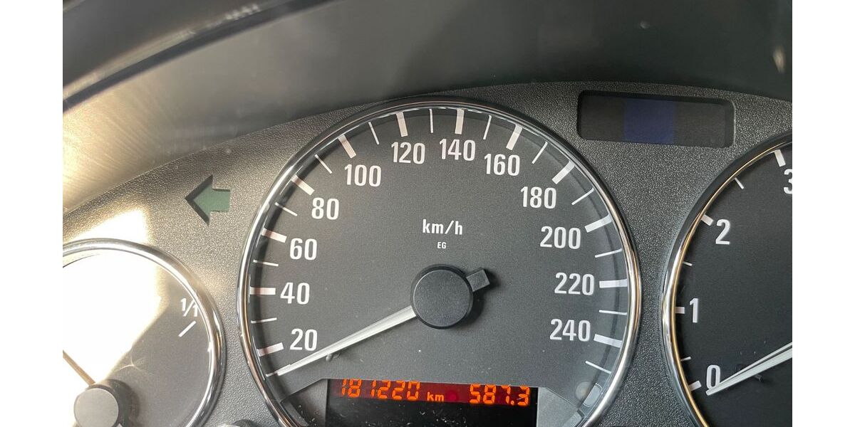 BMW Z3 183.000 km 8.800 &euro; Duisburg 47169