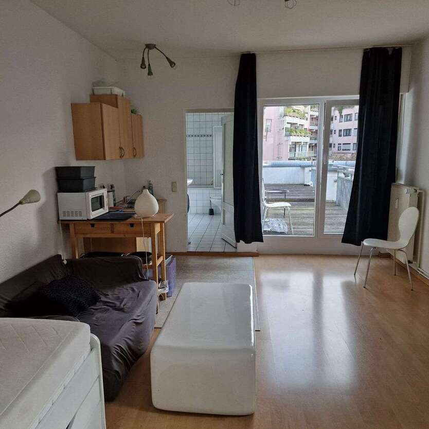 Wohnen auf Zeit in Moers 700 € 1 zimmer