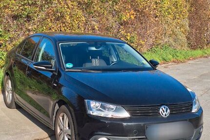 VW Jetta 120.200 km 6.850 &euro; Hünxe 46569