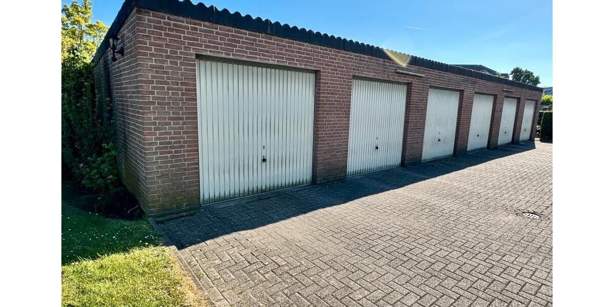 Dachgeschoßwohnung Voerde (Niederrhein) - 3 Zimmer, 78 m&sup2;, 740&euro; | Angebot:25294077