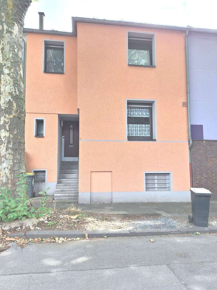 Haus zum Kaufen in Duisburg 329.000 € 144 m²