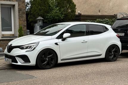 Renault Clio 26.700 km 15.900 &euro; Essen 45277