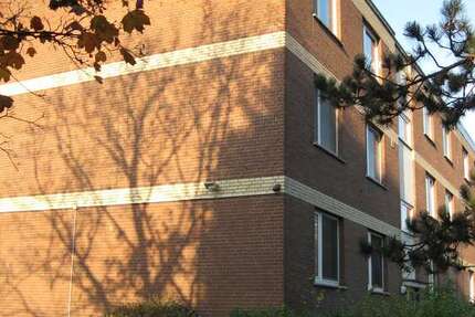 Wohnung Moers Hochstraß - 3 Zimmer, 77 m&sup2;, 550&euro; | Angebot:26862879
