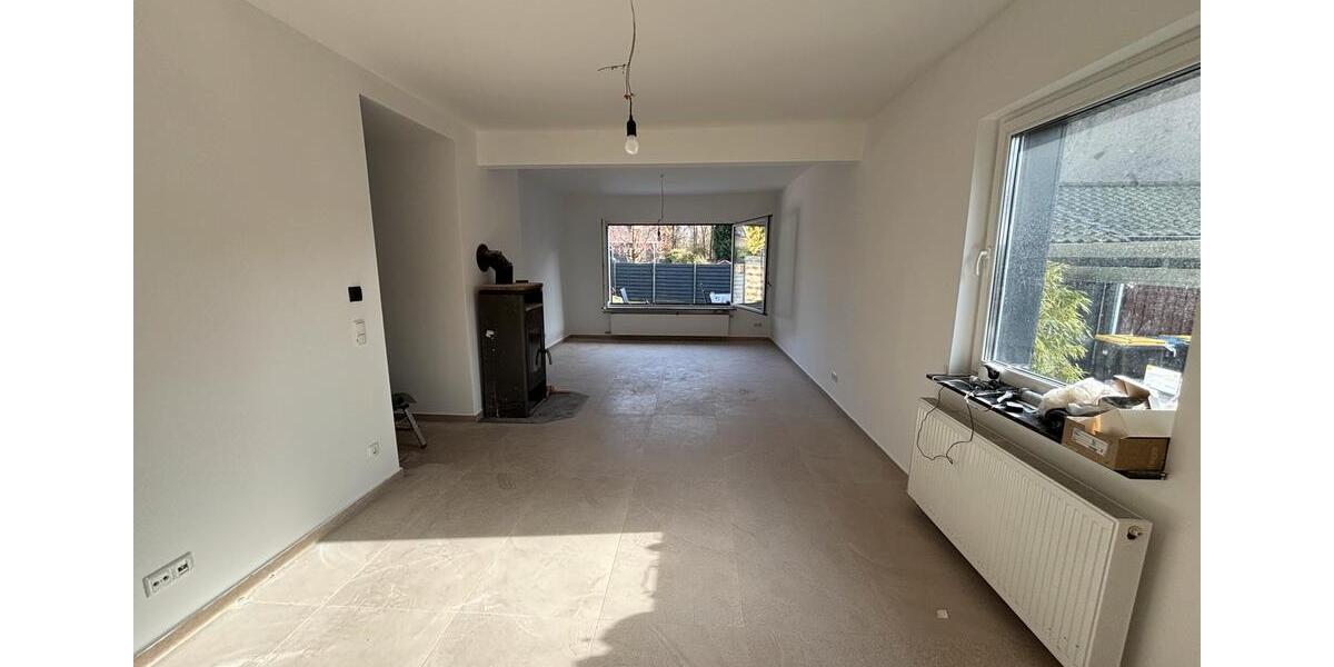 Doppelhaushälfte Mülheim an der Ruhr Menden-Holthausen - 3 Zimmer, 105 m&sup2;, 1.700&euro; | Angebot:25268694