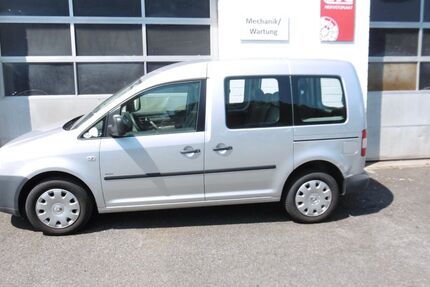 VW Caddy 218.000 km 3.990 &euro; Bochum 44879