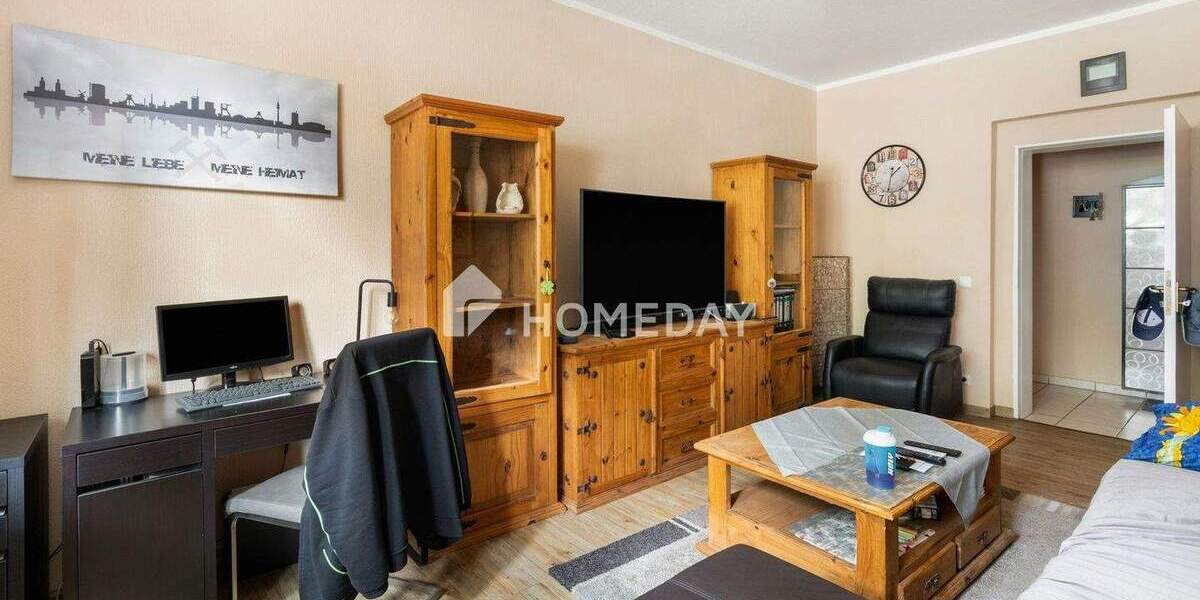 Sofort bezugsfrei: Charmante Erdgeschosswohnung mit Loggia und Gartenmitbenutzung 2 zimmer