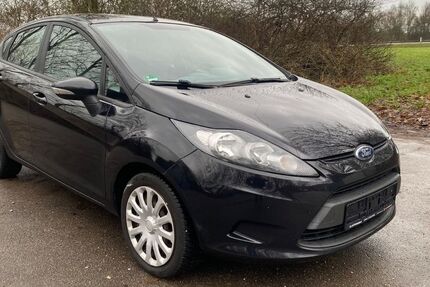 Ford Fiesta 166.000 km 3.900 &euro; Kamp-Lintfort 47475