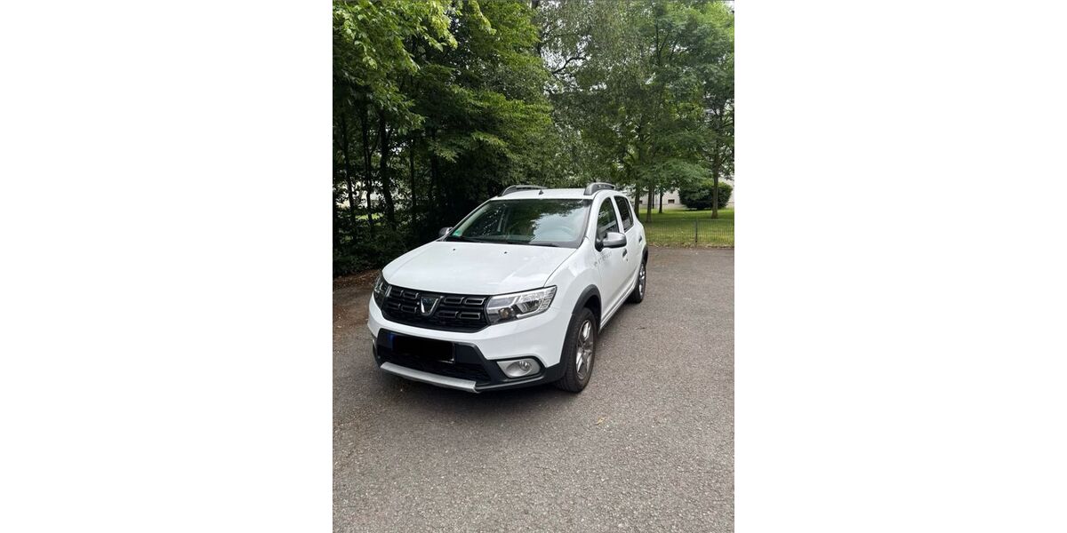 Dacia Sandero 144.000 km 6.800 &euro; Oberhausen 46147