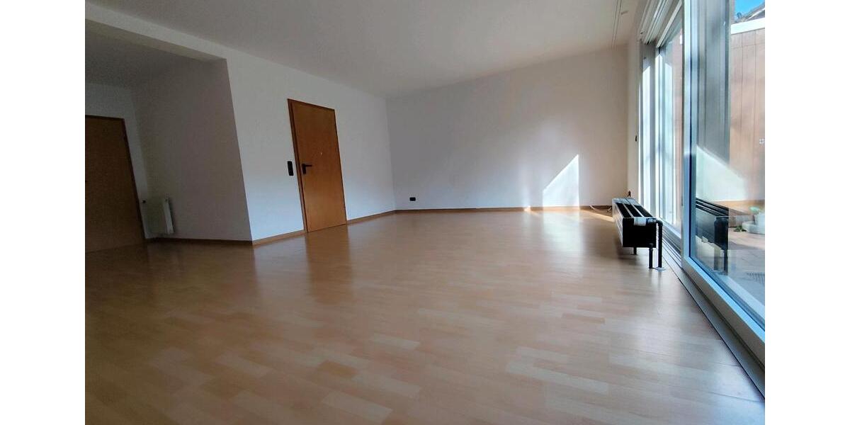 Reihenhaus Meerbusch - 4 Zimmer, 130 m&sup2;, 1.850&euro; | Angebot:24983748