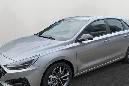 Hyundai i30 6.000 km 19.790 &euro; Düsseldorf 40233