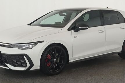 VW Golf 20.300 km 37.984 &euro; Düsseldorf 40233