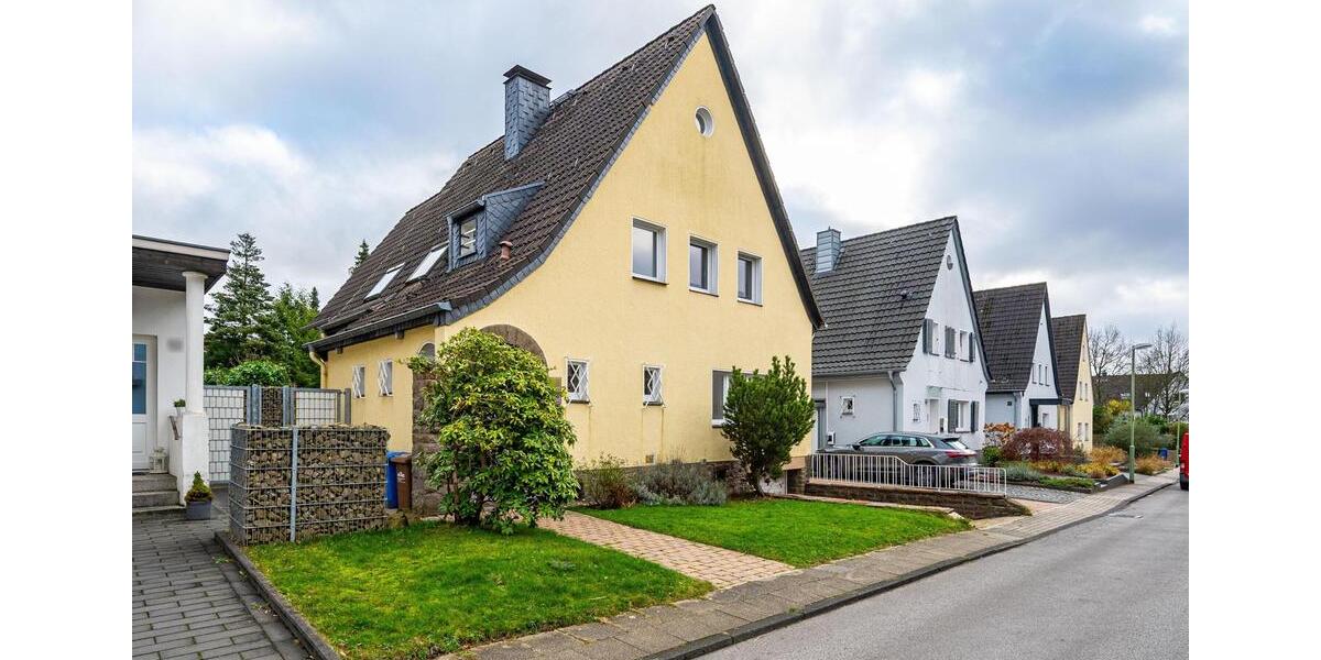Freistehendes Einfamilienhaus (von privat) 8 zimmer