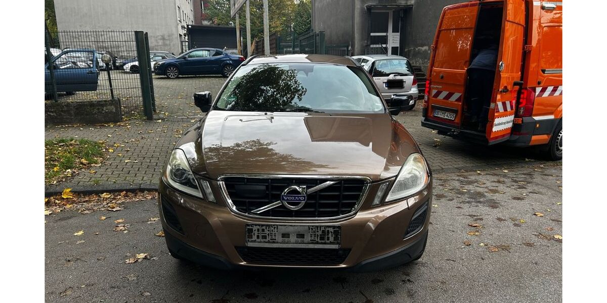 Volvo XC60 273.000 km 6.900 &euro; Gelsenkirchen 45889