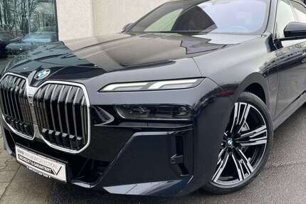 BMW 750 24.387 km 104.940 &euro; Essen 45134