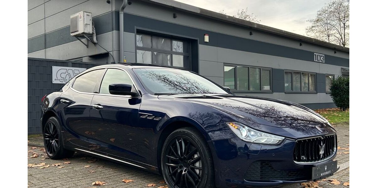 Maserati Ghibli 96.000 km 22.900 € Essen 45356