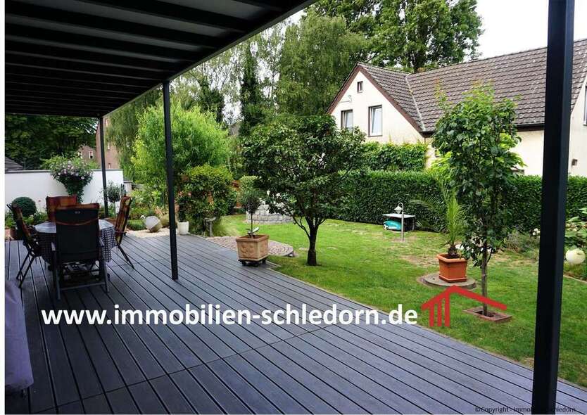 Haus zum Kaufen in Oberhausen 839.000 € 233 m²