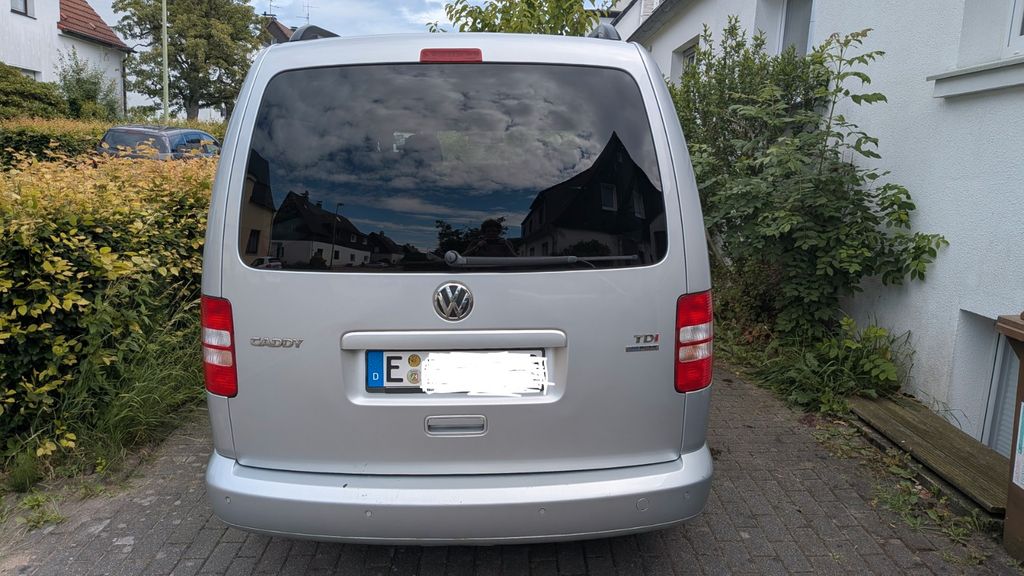 VW Caddy Maxi 162.300 km 9.600 &euro; Essen 45149