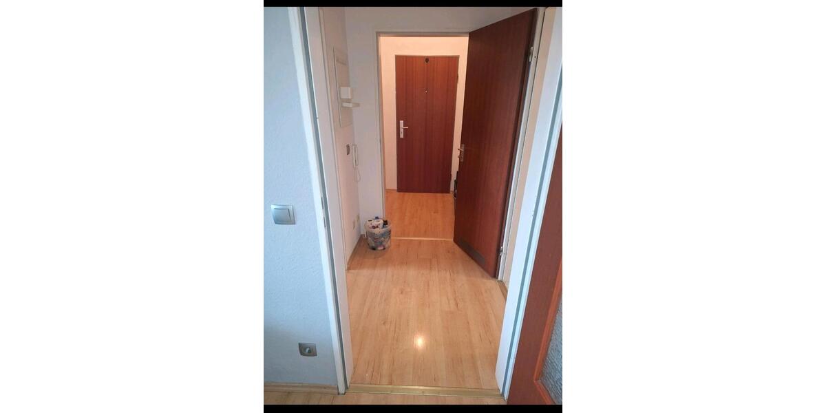 Schöne Wohnung in Oberhausen - Königshardt zu vermieten 1.5 zimmer