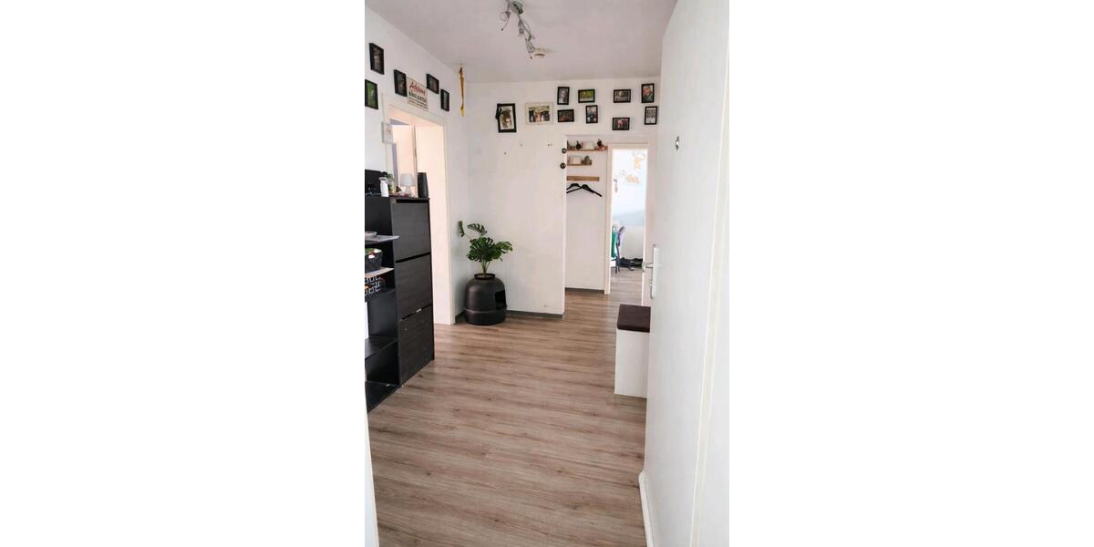Etagenwohnung Duisburg Rheinhausen - 3 Zimmer, 74 m&sup2;, 176.000&euro; | Angebot:26946330