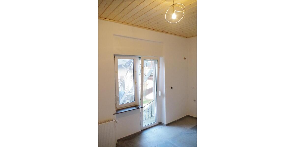 Freistehendes Doppelhaus 8 zimmer