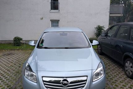 Opel Insignia 75.000 km 8.500 &euro; Bochum 44805