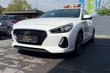 Hyundai i30 110.500 km 13.500 &euro; Bottrop 46236