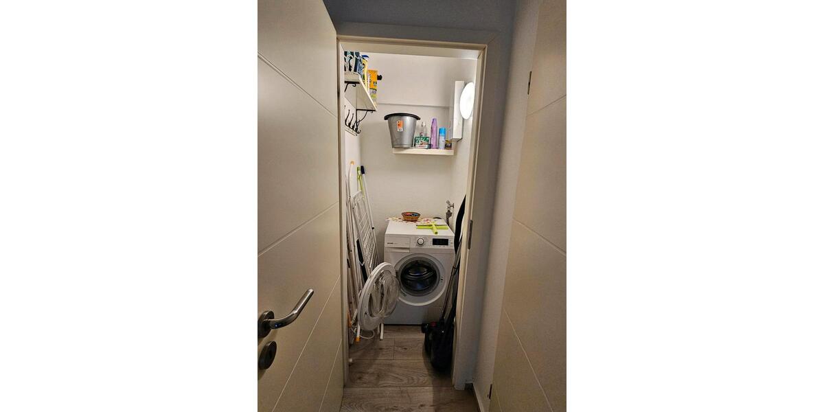 VOLL MÖBLIERTES 2-Zimmer Appartement - Pauschalmiete 2 zimmer