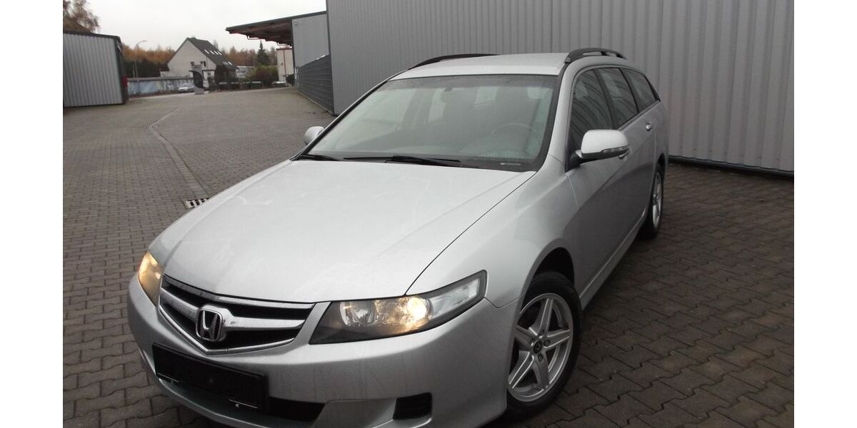 Honda Accord 225.589 km 3.600 &euro; herne 44649
