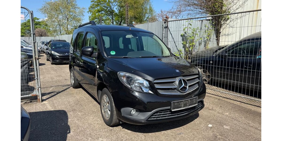 Mercedes-Benz Citan 170.000 km 7.700 &euro; Essen 45143