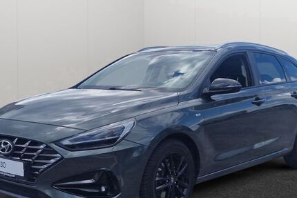 Hyundai i30 62.073 km 17.990 &euro; Düsseldorf 40233