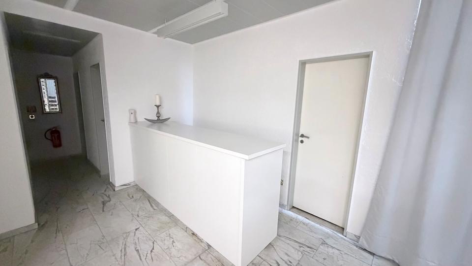 Gewerbeobjekt Moers Rheinkamp - 700&euro; | Angebot:24482136