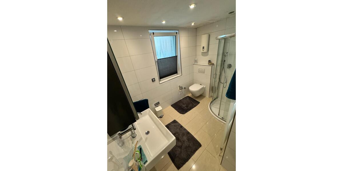 Reiheneckhaus Einfamilienhaus mit großem Garten & großer Garage zimmer