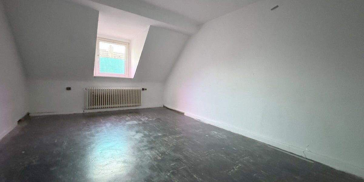 Handwerker aufgepasst! Wohnen & selbst gestalten - Mietfrei + Zuschuss 3 zimmer