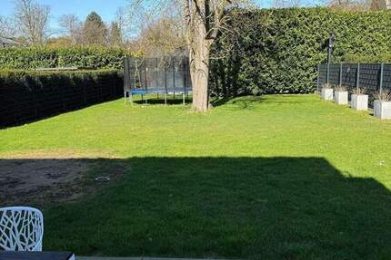 Haus Meerbusch Büderich - 6 Zimmer, 242 m&sup2;, 8.500&euro; | Angebot:26391404