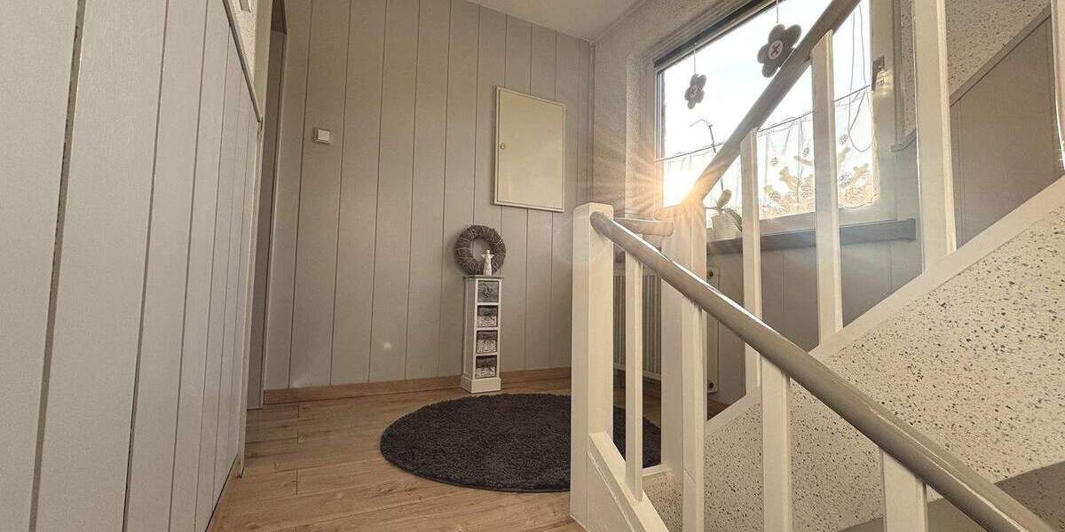 Doppelhaushälfte Oberhausen Osterfeld-West - 6 Zimmer, 161 m&sup2;, 449.000&euro; | Angebot:25279007