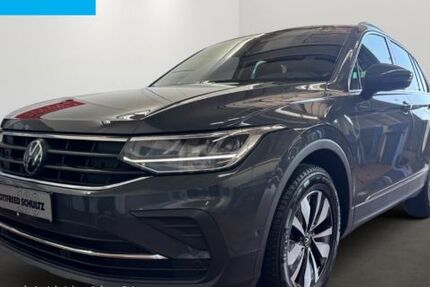 VW Tiguan 28.944 km 30.790 € Velbert 42553