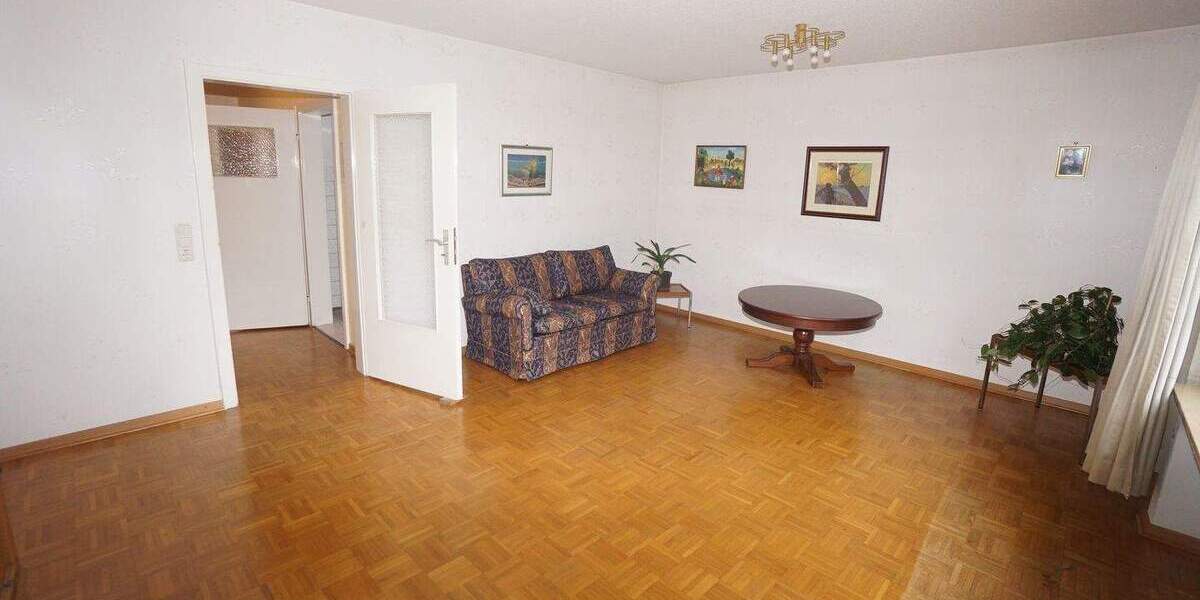 Bungalow Moers Hochstraß - 5 Zimmer, 186 m&sup2;, 424.000&euro; | Angebot:25191022
