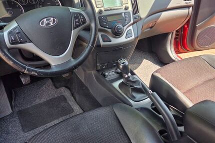 Hyundai i30 115.000 km 4.900 &euro; Herne 44652