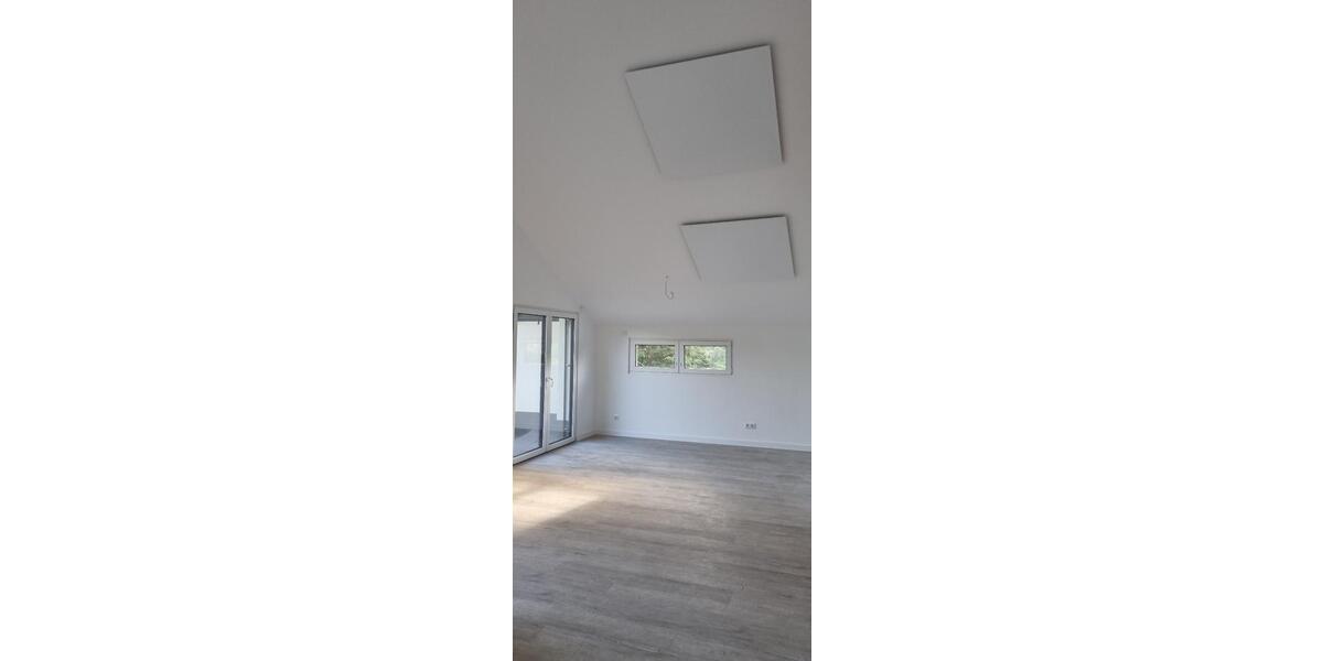 Dachgeschoßwohnung Mülheim an der Ruhr Menden-Holthausen - 3 Zimmer, 76 m&sup2;, 1.200&euro; | Angebot:25340739