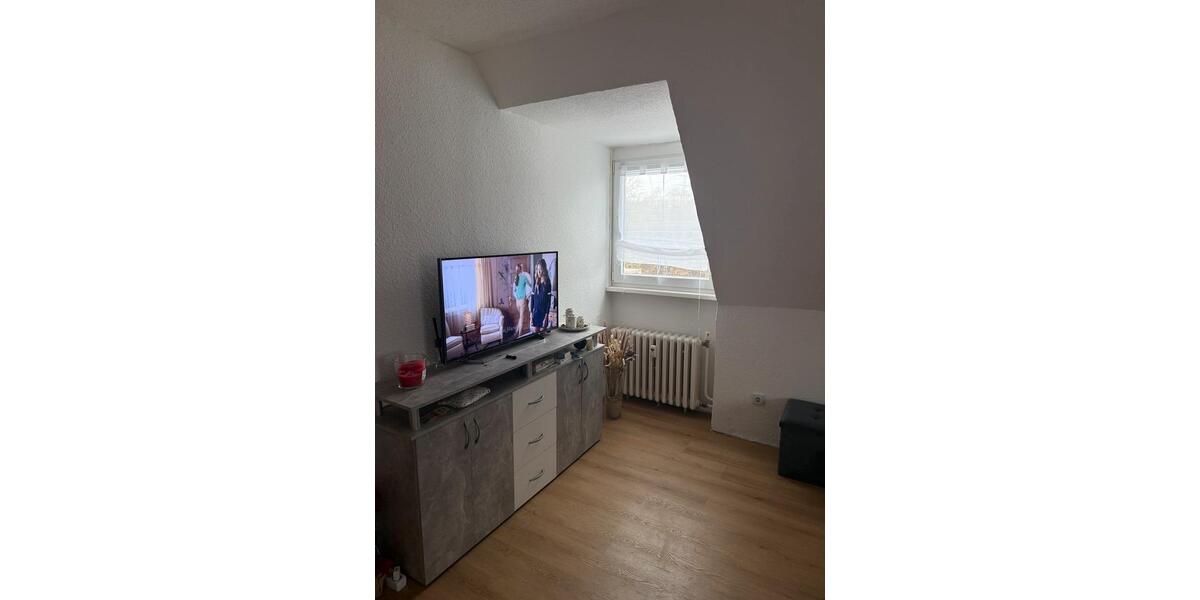 Dachgeschoßwohnung Herne Wanne - 2.5 Zimmer, 47 m&sup2;, 330&euro; | Angebot:25612739