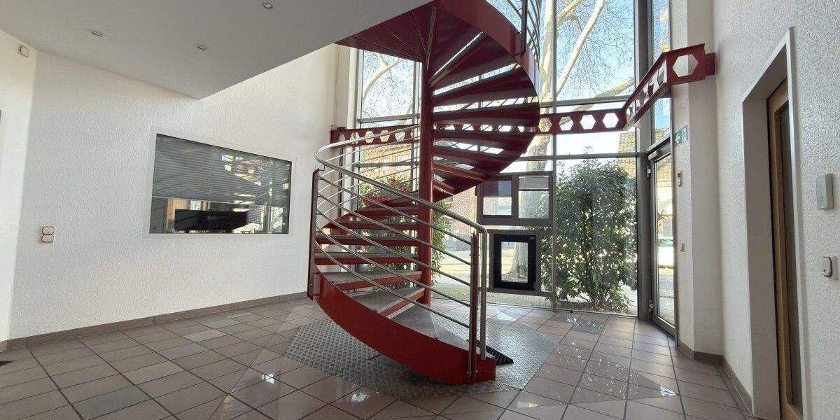 Gewerbeobjekt Oberhausen Osterfeld-West - 3 Zimmer, 895&euro; | Angebot:24992688