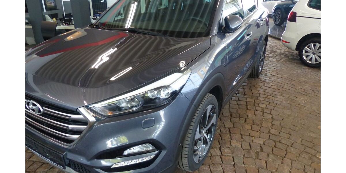 Hyundai TUCSON 159.254 km 11.990 &euro; Gelsenkirchen 45888