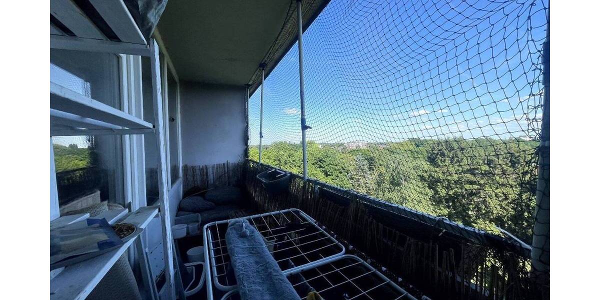 KREFELD-INRATH: VERMIETETE ZWEI ZIMMER WOHNUNG MIT BALKON ZU KAUFEN! 2 zimmer