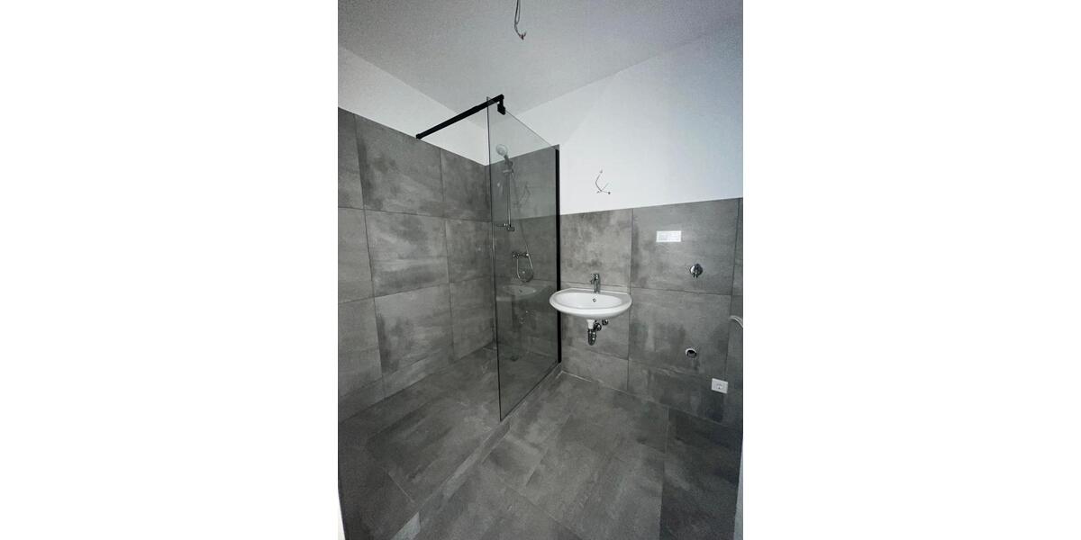 sanierte 3- Zimmer-Wohnung mit Balkon ! zimmer